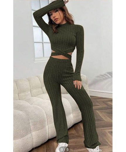 Vintage Knitted Turtleneck Top & Pant Set