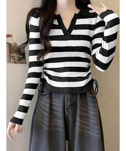 Knitted V-Neck Striped Top