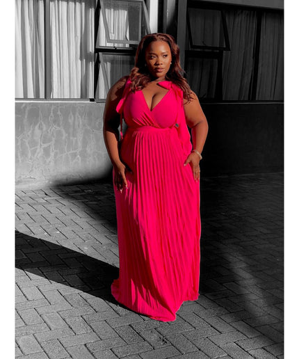 Plus Size Pleated Maxi Dress.