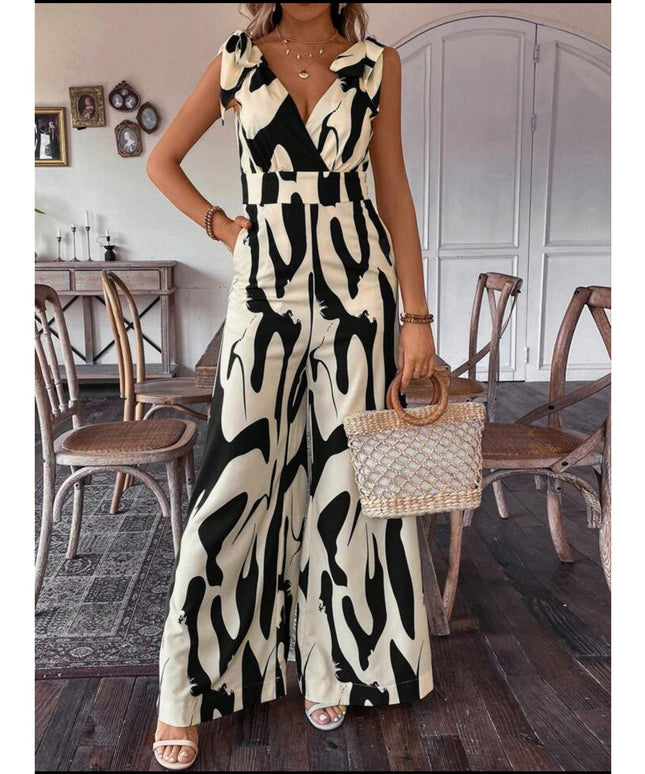 Printed High Waisted Sleeveless Jumpsuit.