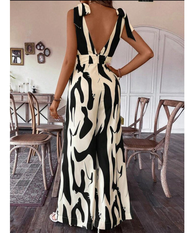 Printed High Waisted Sleeveless Jumpsuit.