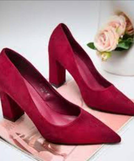 Pointed Toe Court High Heel