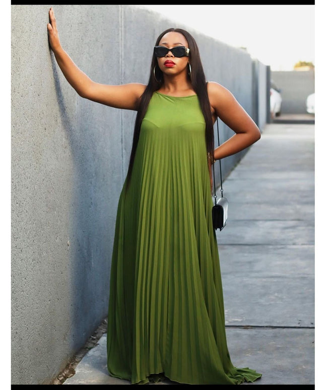 Pleated Short Sleeve Maxi Dress