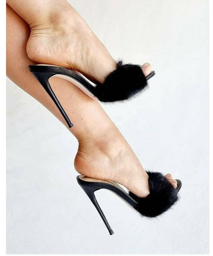 Soft Fur pointed High Heel